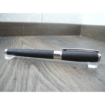 S.T.DUPONT ELYSEE LINE D 0001 PREMIUM LIZARD SKIN 18K GOLD EF FOUNTAIN PEN