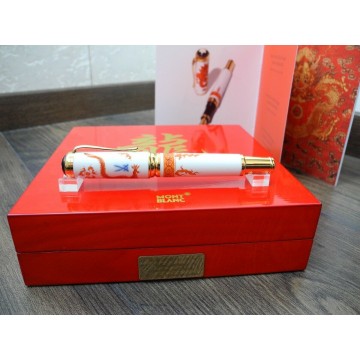 MONTBLANC 2000 YEAR of the GOLDEN DRAGON 888 LIMITED 18K GOLD FOUNTAIN PEN MINT