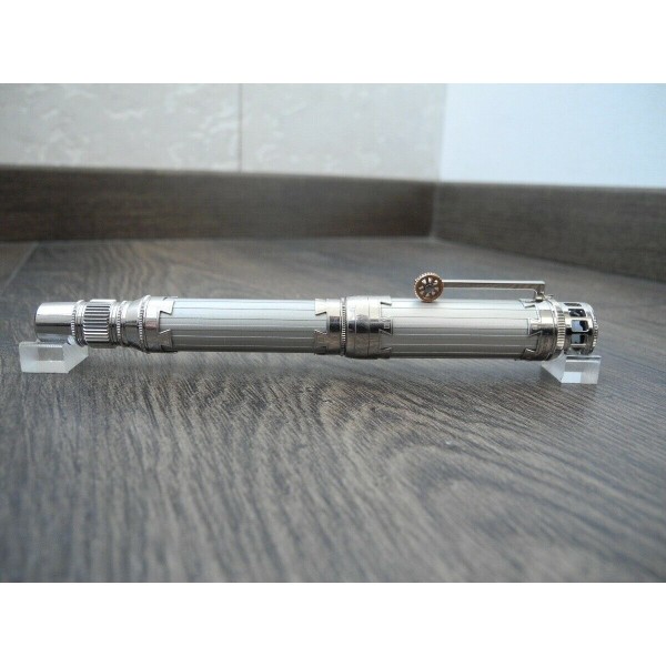 MONTBLANC GREAT CHARACTERS LEONARDO 2013 LIMITED EDITION ROLLERBALL PEN