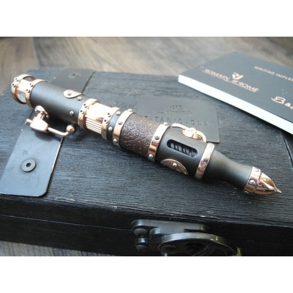 ROMAIN JEROME TITANIC DNA PEN