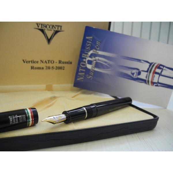 VISCONTI NATO-Russia Summit 18K GOLD M nib LIMITED EDITION 2002 FOUNTAIN PEN NEW